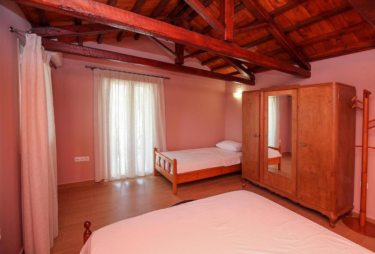 Traditional Guesthouse Asimakis Anifion Exterior photo